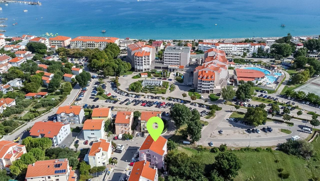Apartments Lovorka Baška Exteriör bild